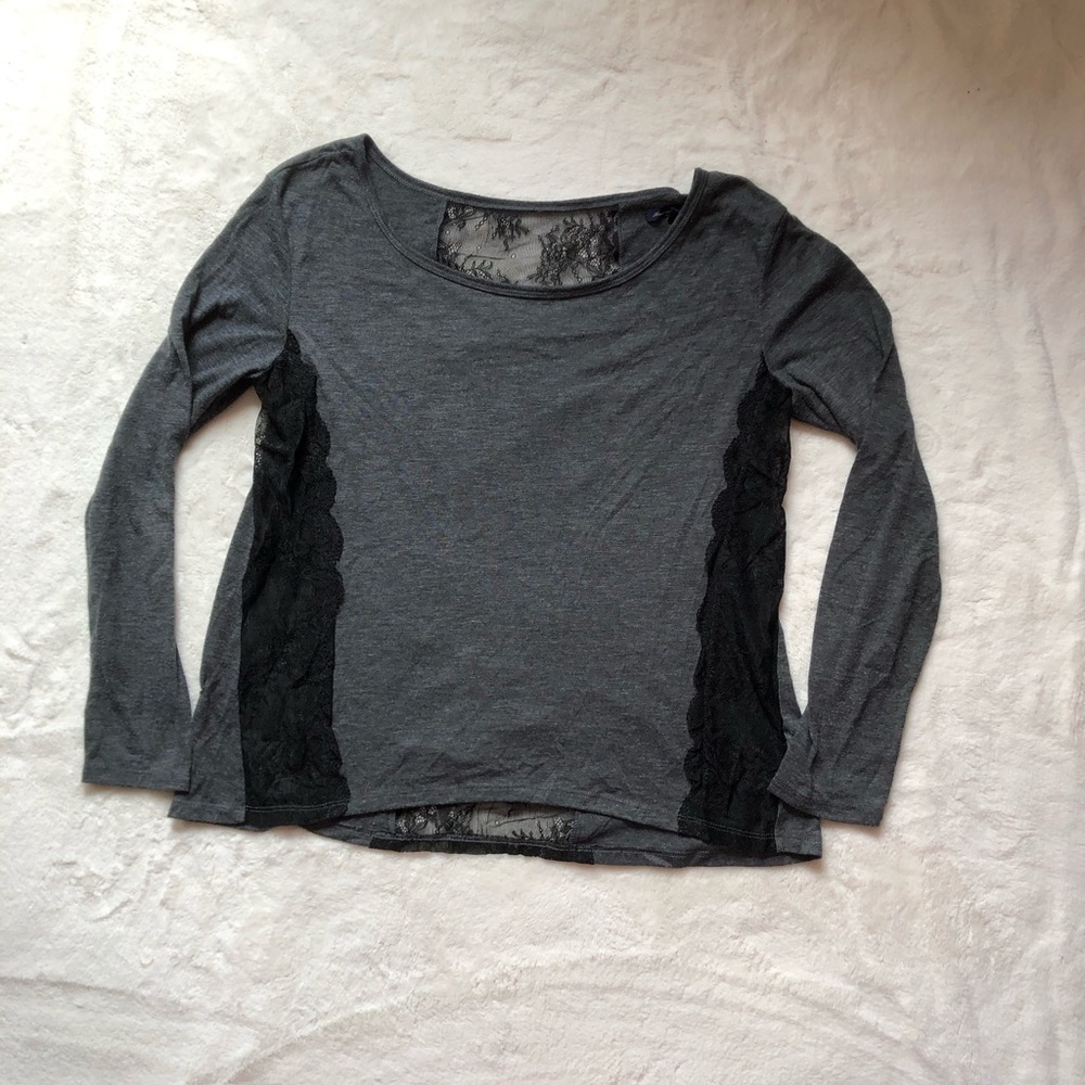 Long sleeve shirt with lace
